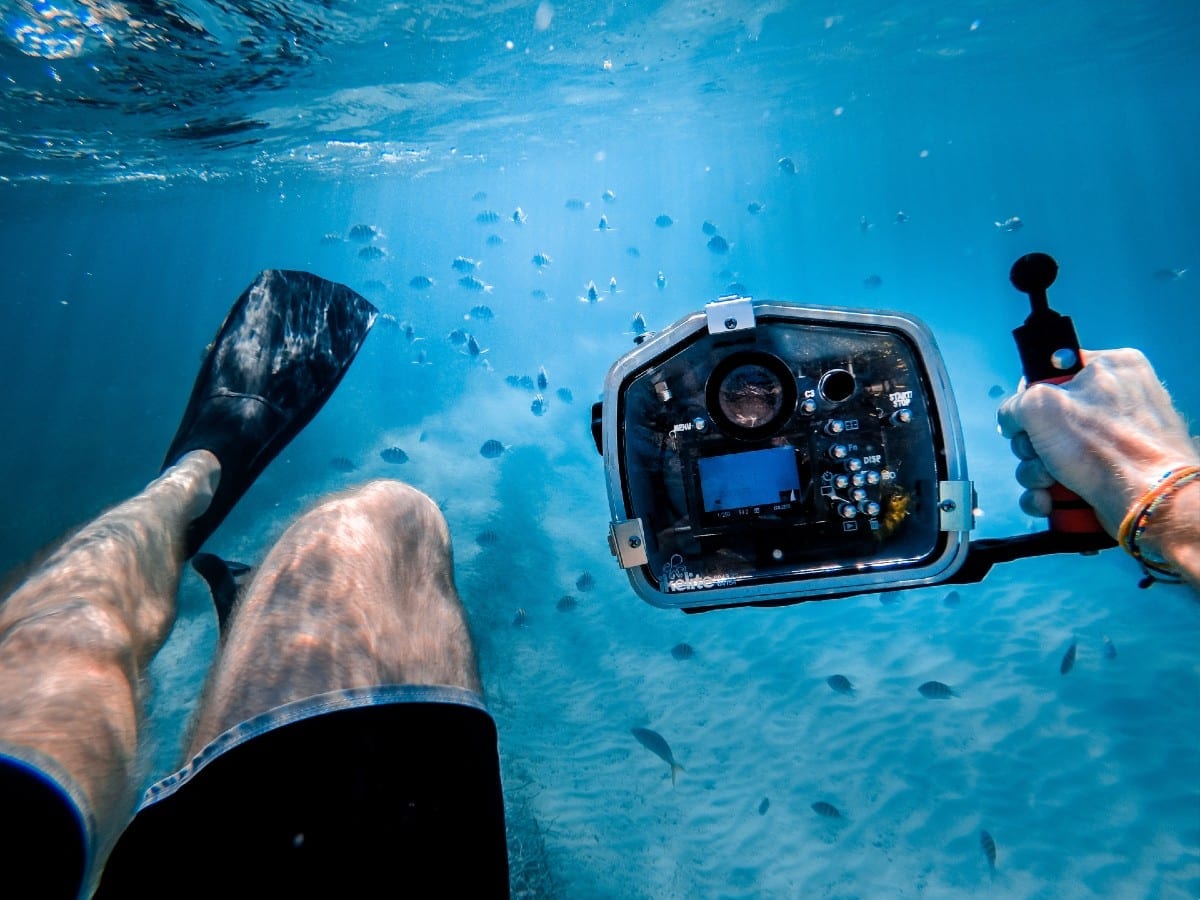 best underwater compact camera for scuba diving | dewoerdt.com